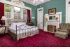 Abingdon Manor  : Master guest room