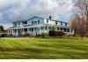 Auld Farm Inn & The Fiddle Shed : Main House