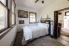 Historic Locke Bed & Breakfast: Sample Guest Room