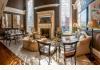 James Madison Inn: Library
