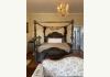 1912 Bed and Breakfast: Romance bed