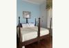 1912 Bed and Breakfast: Blue Rm Bed