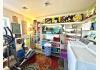 Osage Building : private owners laundry room 