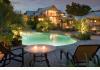 Award Winning Lakefront Inn in Granbury, TX: Gorgeous Saltwater Pool