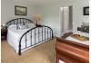 SOLD! Pheasant Field Bed & Breakfast: guest room