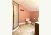 Historic 1850s Greek Revival Home with Pool: Bathroom