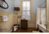 The Empress of Little Rock Bed and Breakfast: Hornibrook Bathroom