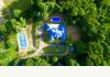 Auction: Bluegrass Versailles Appalachian Mansion: 