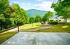 Auction: Bluegrass Versailles Appalachian Mansion: 