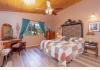 The Old Bear BnB: Pine Room 2