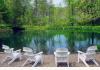 Luxury Inn in Woodstock, Vermont: Gorgeous On-Site Pond