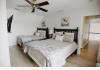 Southern Grace Bed and Breakfast & wedding venue: Family Suite