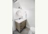 Southern Grace Bed and Breakfast & wedding venue: family suite bathroom