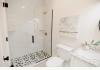 Southern Grace Bed and Breakfast & wedding venue: Garden Room bath