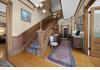 Hamilton House Bed and Breakfast: Staircase