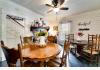 Whistle Stop Inn Bed & Breakfast: Parlor