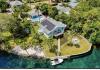 Oceanfront Estate Stays: 