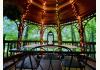 Lakefront Country Inn near Saugatuck MI : gazebo