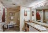 The Speckled Hen Inn Bed and Breakfast: Badger Den Bath