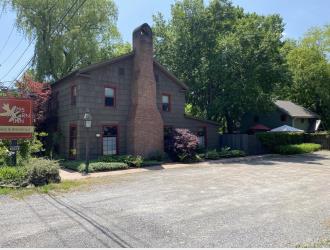 The 1795 Acorn Inn