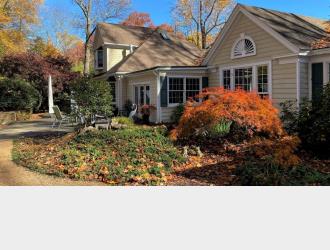 Foxfield Inn