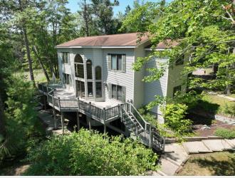 Future Inn or Riverfront Residence for Sale