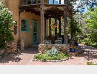 Award Winning Santa Fe Historic Inn  