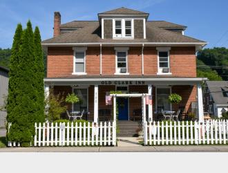 Old Clark Inn