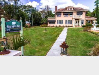 Magnolia Inn Bed & Breakfast