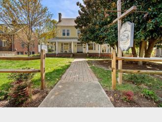 Historic Virginia Inn for Sale