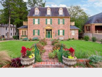 Colonial Williamsburg Inn for Sale 