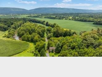 River Bluff Farm Bed & Breakfast
