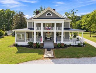 Historic 1908 Georgian Estate on 17.31 Acres – Sha
