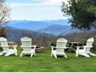 Alluring View B&B Log Cabin