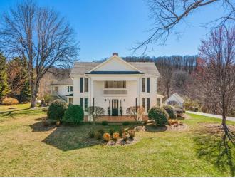 A Grand Colonial Home in Candler NC