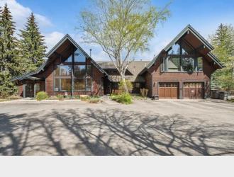 SOLD: Whitefish Montana Luxury Inn for Sale