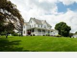 Jacqueline House Bed & Breakfast