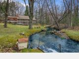 Hall Creek Bed & Breakfast