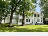 4,454+/-sf historic Antebellum style home Auction 