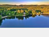 Magical Lakefront Inn