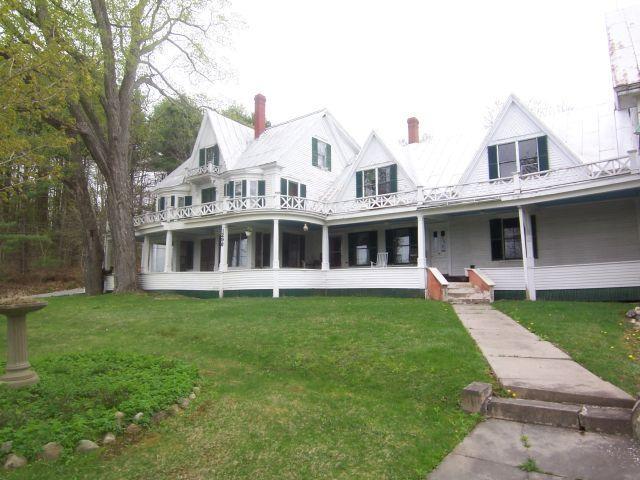 The Sweden House - Photos